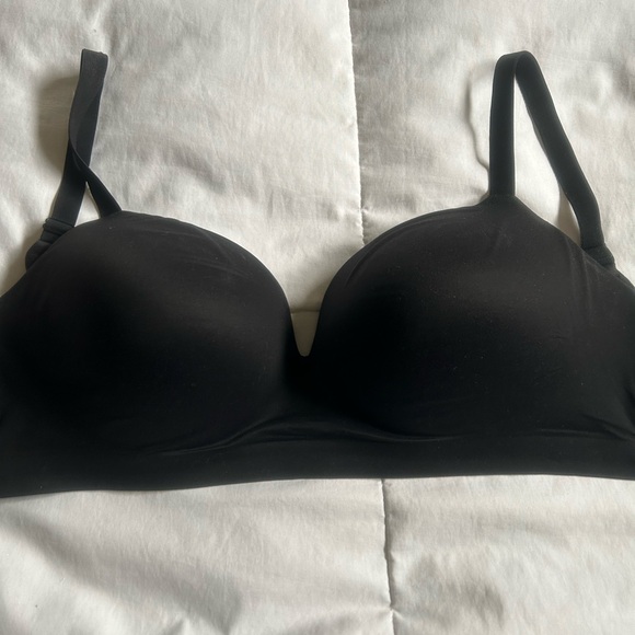Soma Other - Soma Enbliss Wireless black bra - 42D